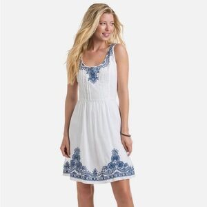 Vineyard Vines White Embroidered Dress 6